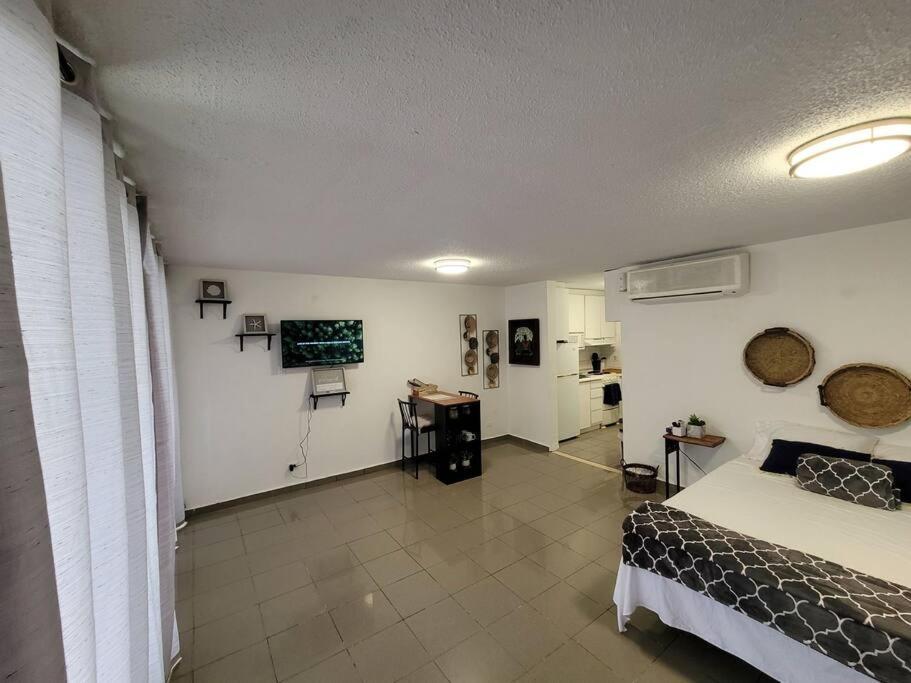 Coral Beach Studio W/ Ocean View San Juan Exterior photo